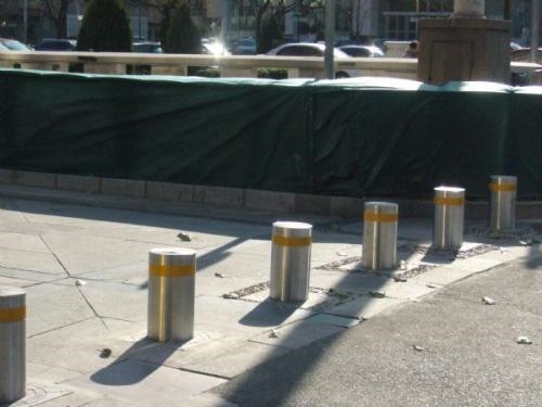 防撞柱施工安装要求是什么